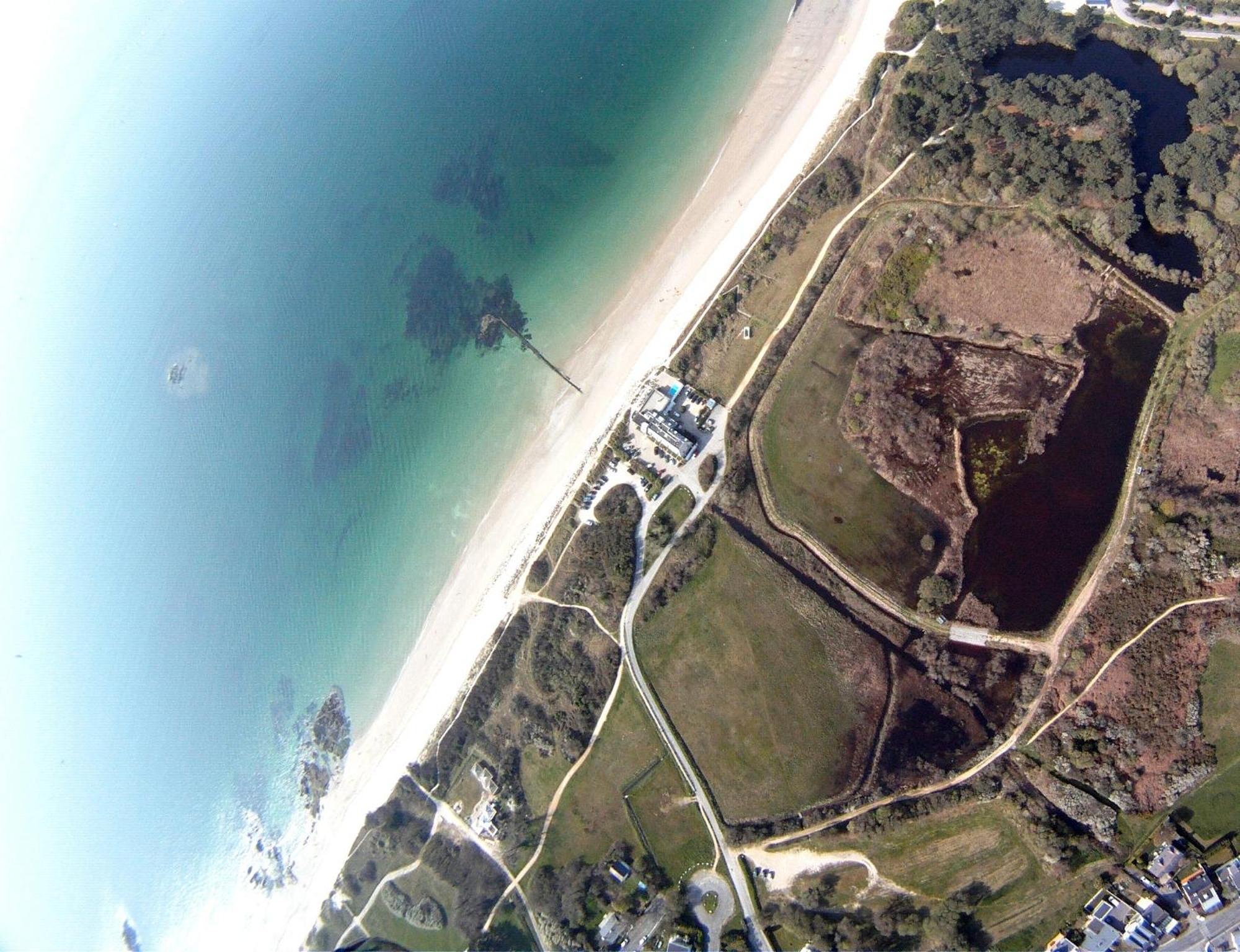 Logis Hotel & Restaurant Les Mouettes - Larmor Plage, Proche De Lorient المظهر الخارجي الصورة